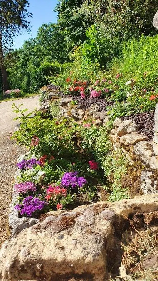 Maison Charmeur Avec Jardin A Puy-L'Eveque Et Piscine Partagee 0*,  Frankreich